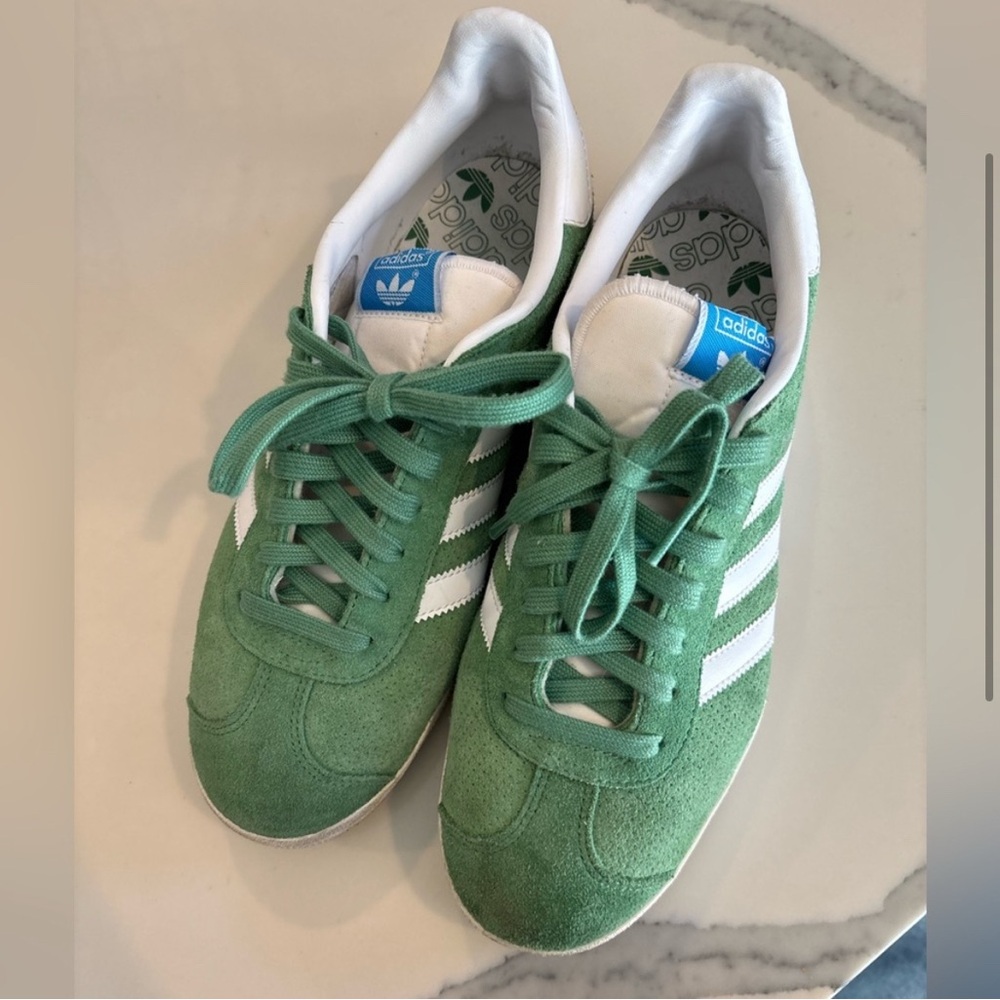 Adidas Green Gazelle women’s 9.5